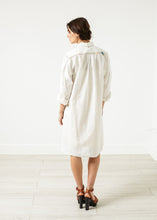 Load image into Gallery viewer, Pleated Sleeve Tunic in White
