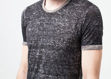 Load image into Gallery viewer, Linen T-shirt in Rope
